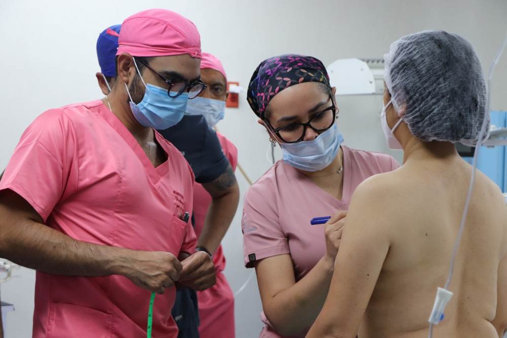 IMSS Oaxaca finaliza jornada de reconstrucción mamaria para sobrevivientes