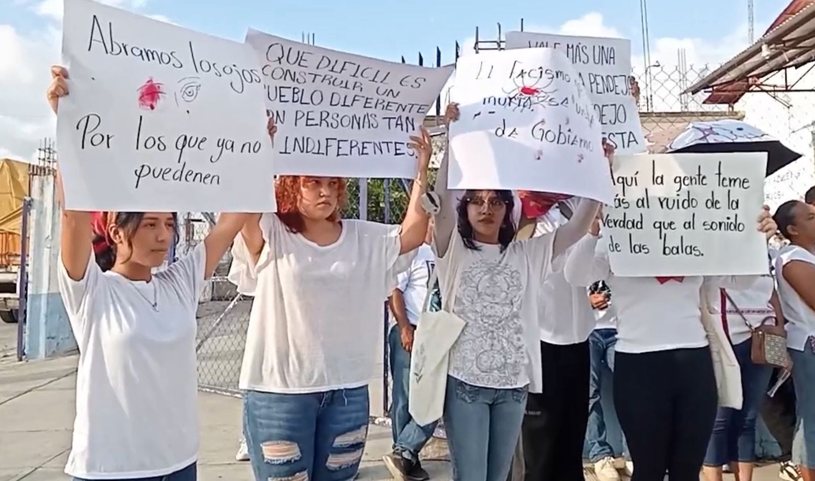Asesinato de maestra en Oaxaca: FGEO busca a estudiante sospechoso