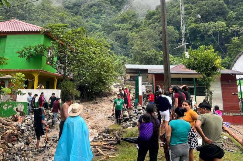 Avance en la reconexión de comunidades aisladas en Veracruz