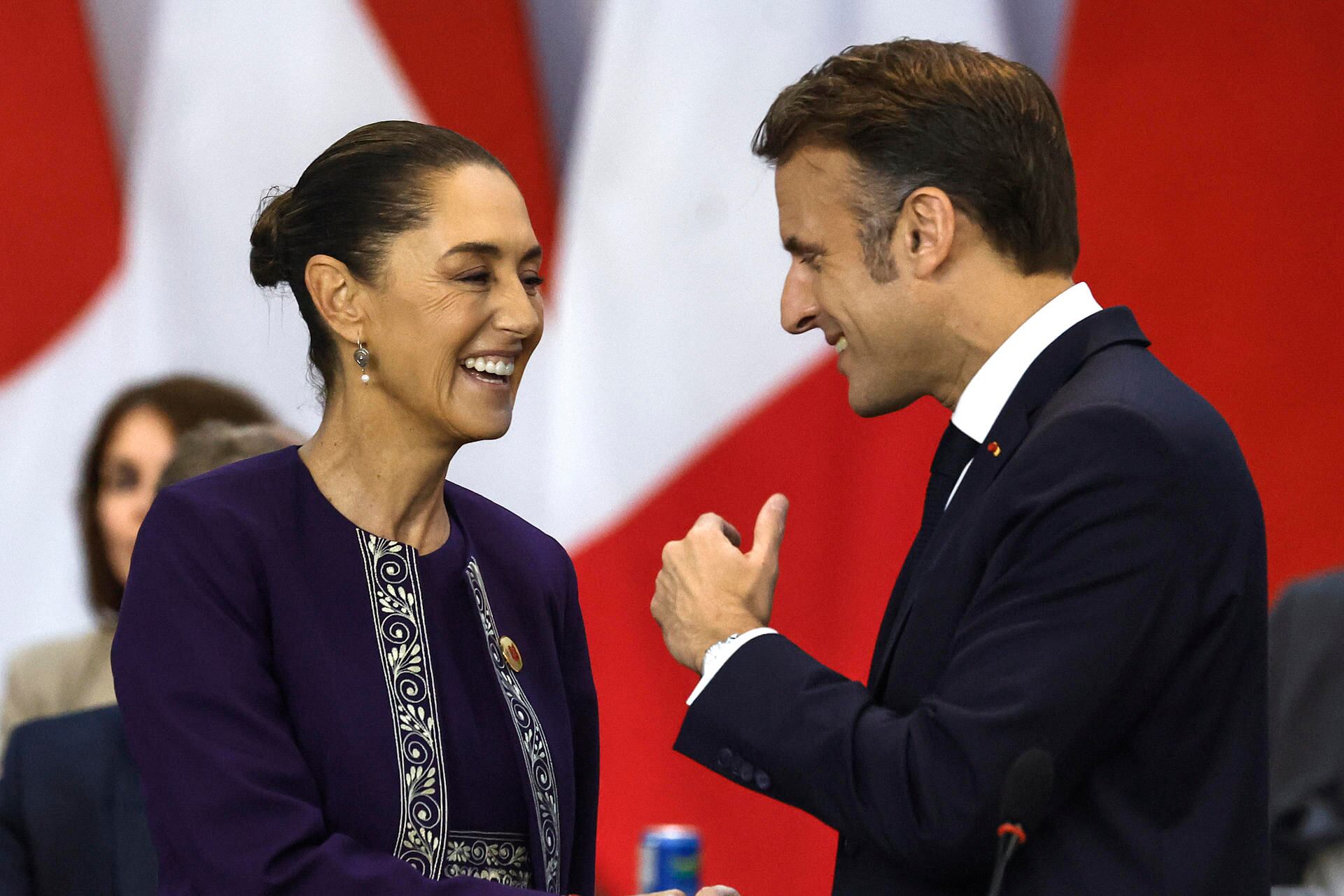 Macron visita México para repatriar códices y fortalecer lazos