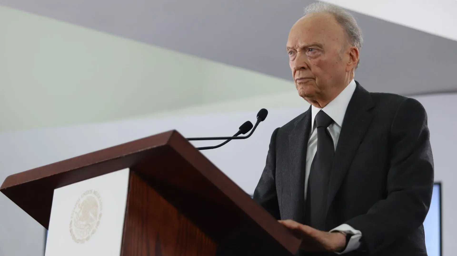 Sheinbaum habla sobre la posible renuncia de Gertz Manero