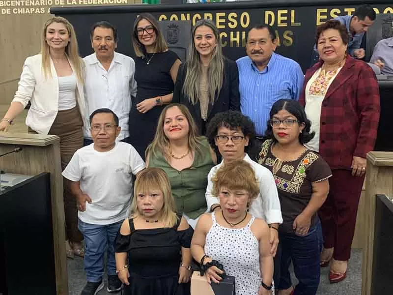 Proponen reforma para garantizar accesibilidad a personas de talla baja