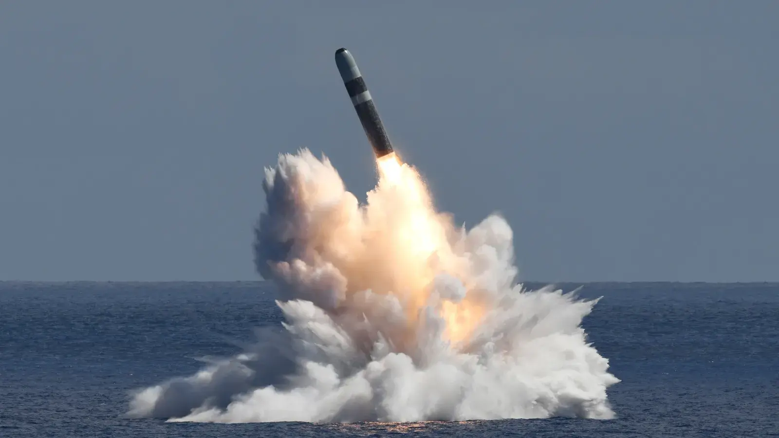 Estados Unidos aprueba venta de misiles a Canadá por 2,680 mdd ante tensiones en la OTAN