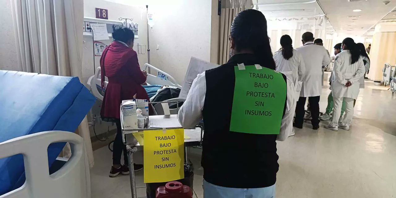 Crisis en ISSSTE de Oaxaca: Médicos residentes en huelga por falta de insumos