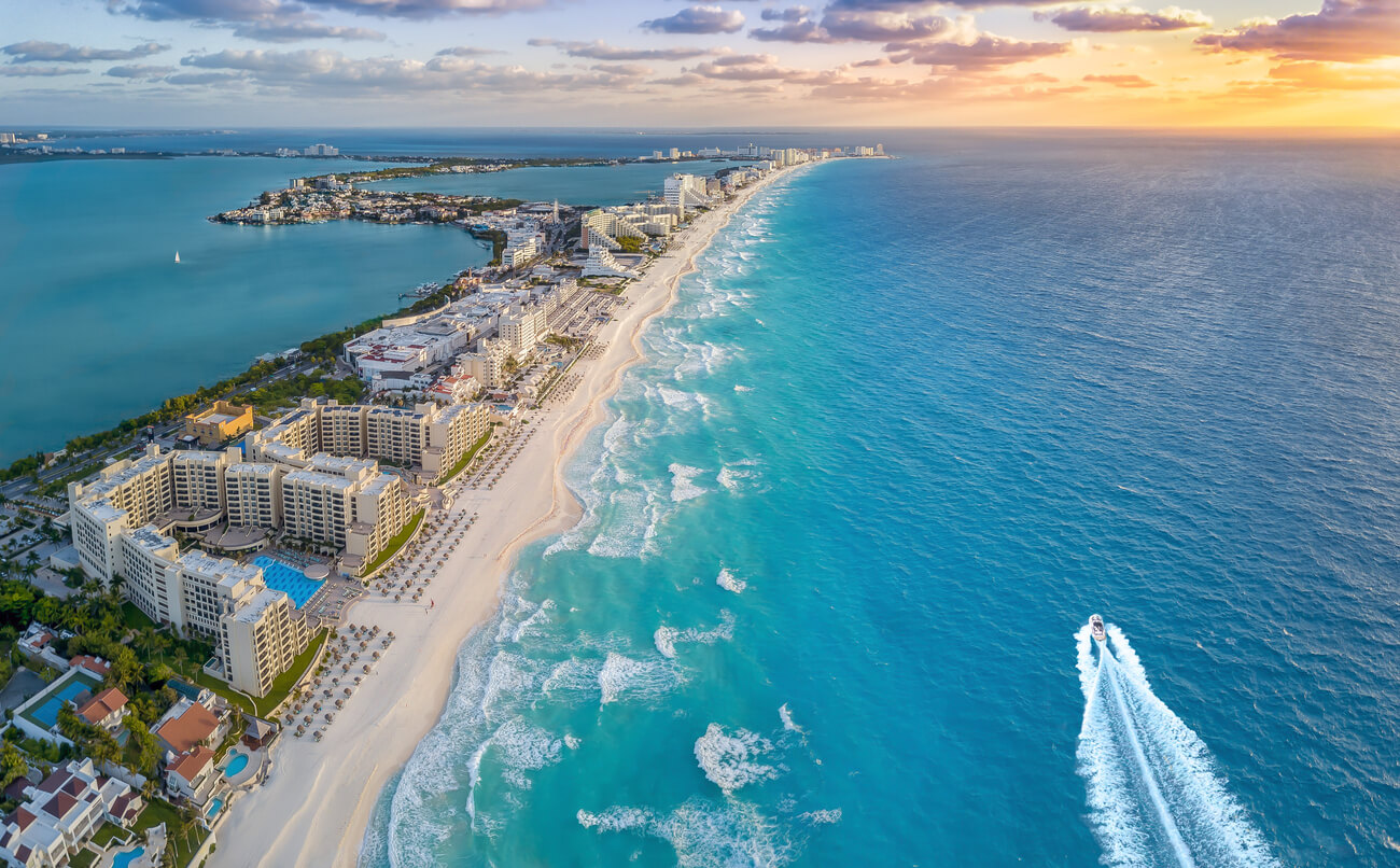 Clima en Cancún Hoy 17 Dic: 22°C, Descuento en Tenencia y Villa Navideña
