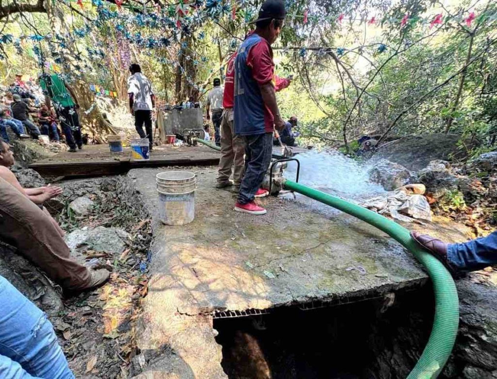 Sismo de 6.5 daña sistema de agua en Quechultenango