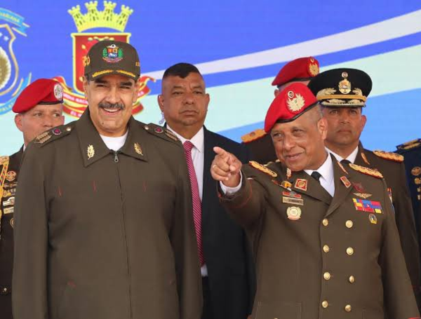 Delcy rodríguez destituye general seguridad de maduro