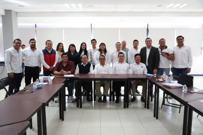 Guerrero fortalece lazos con empresas para empleo juvenil