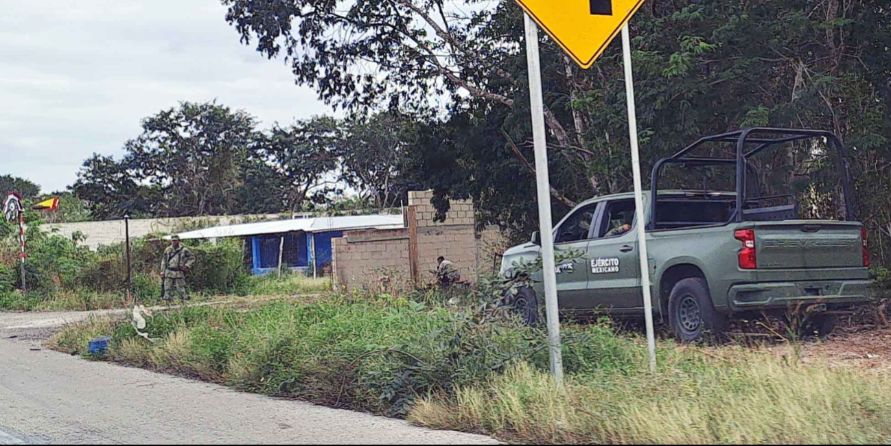 Destapan presunta bodega de huachicol en carretera Mérida-Cancún