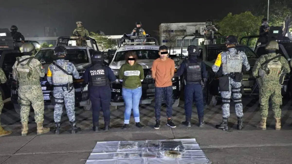 Caen siete con droga en Villahermosa; tres mujeres detenidas