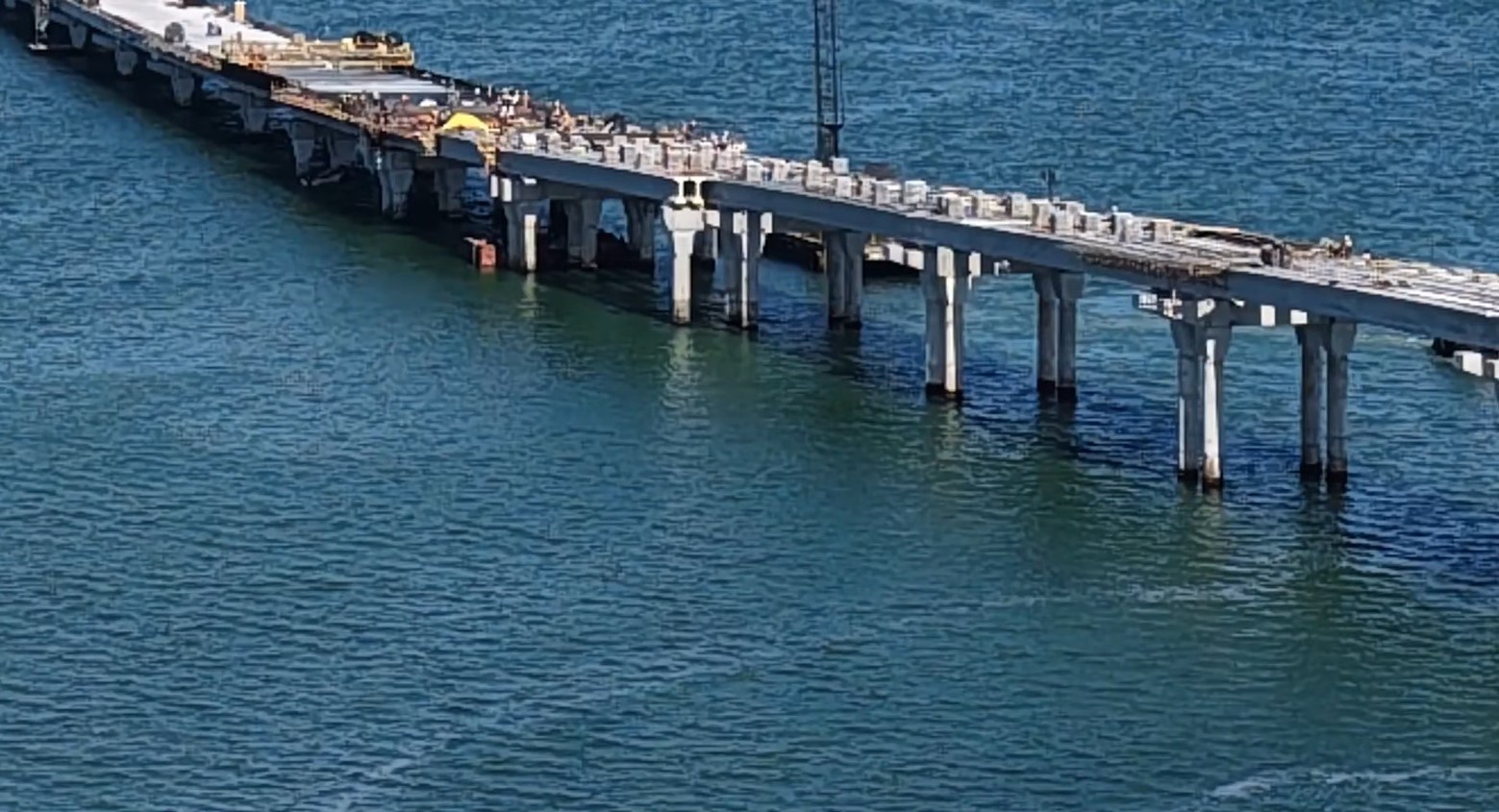 Hundimiento de pilotes retrasa apertura del puente Nichupté en Cancún