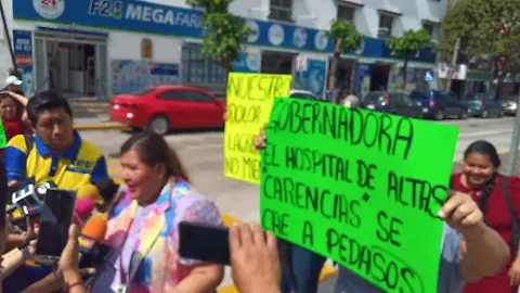 Veracruz: Bloqueo por cancelación de operaciones en hospitales