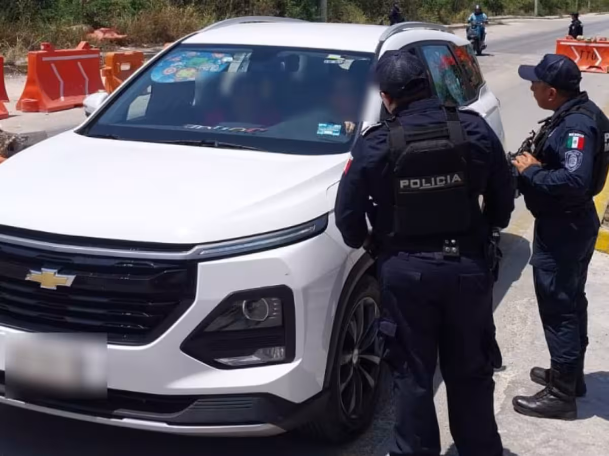 Quintana Roo: multas por vidrios polarizados desde abril