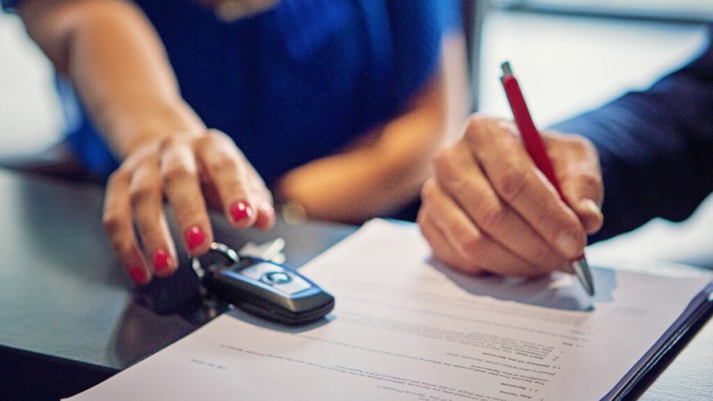Quejas por nuevos requisitos para cambio de propietario en Veracruz