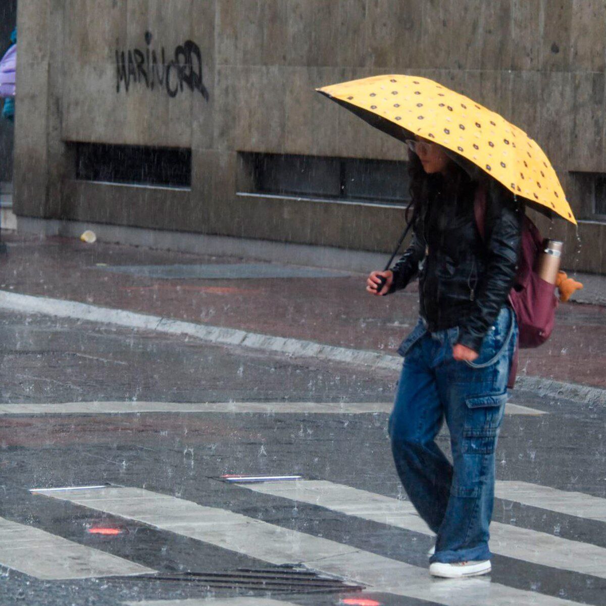 Suspensión de clases en Guerrero por la tormenta tropical Raymond