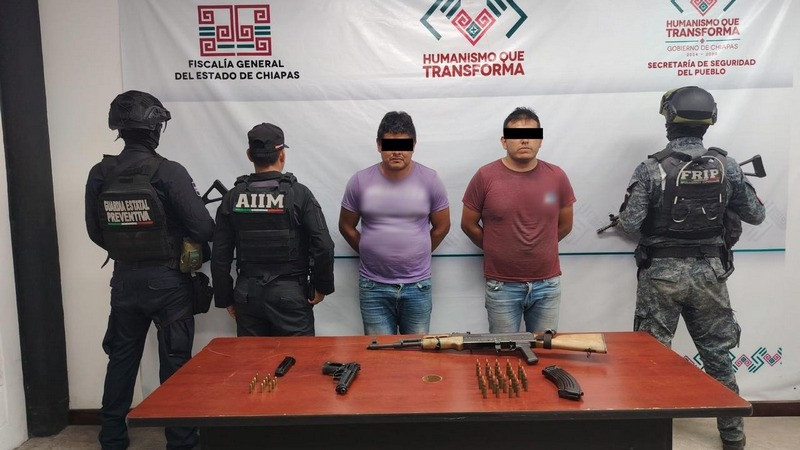 Detienen a tres por bloqueos y quema de vehículos en Chiapas